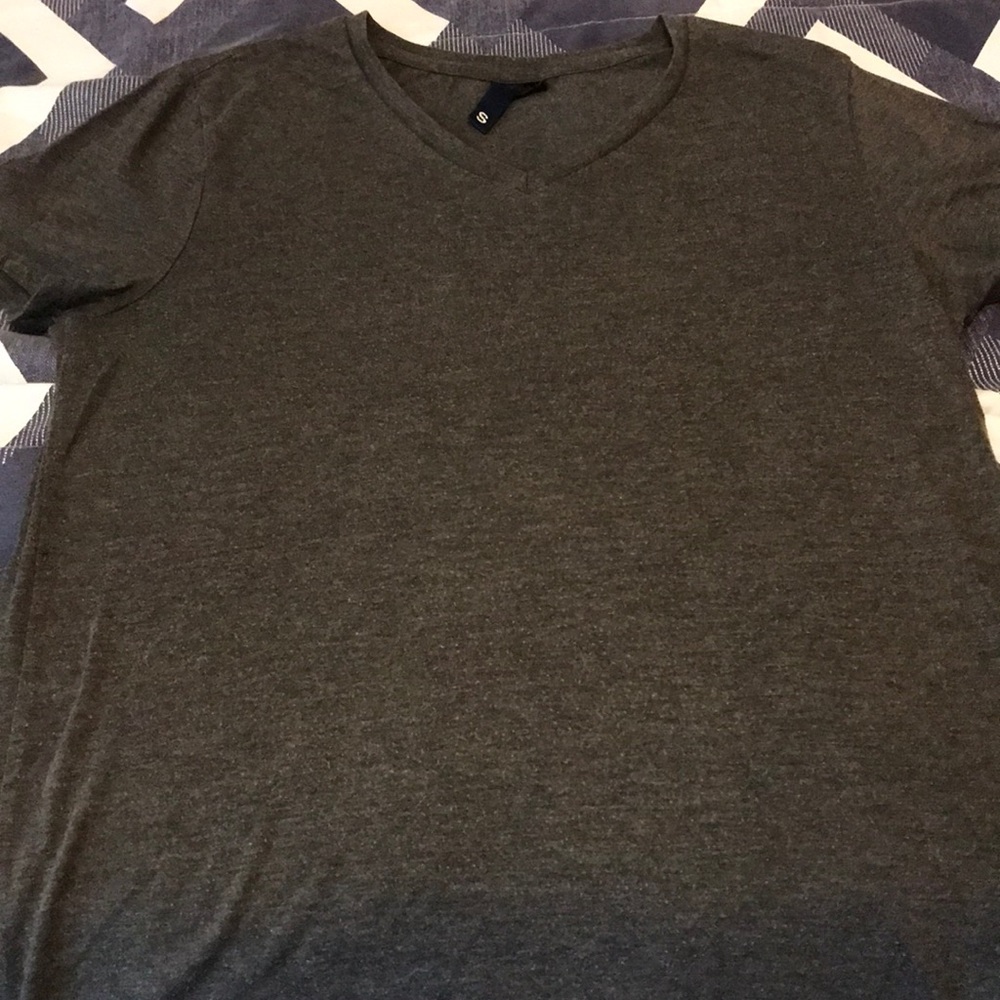 Gray Men’s Divided by H&MV Neck Shirt
